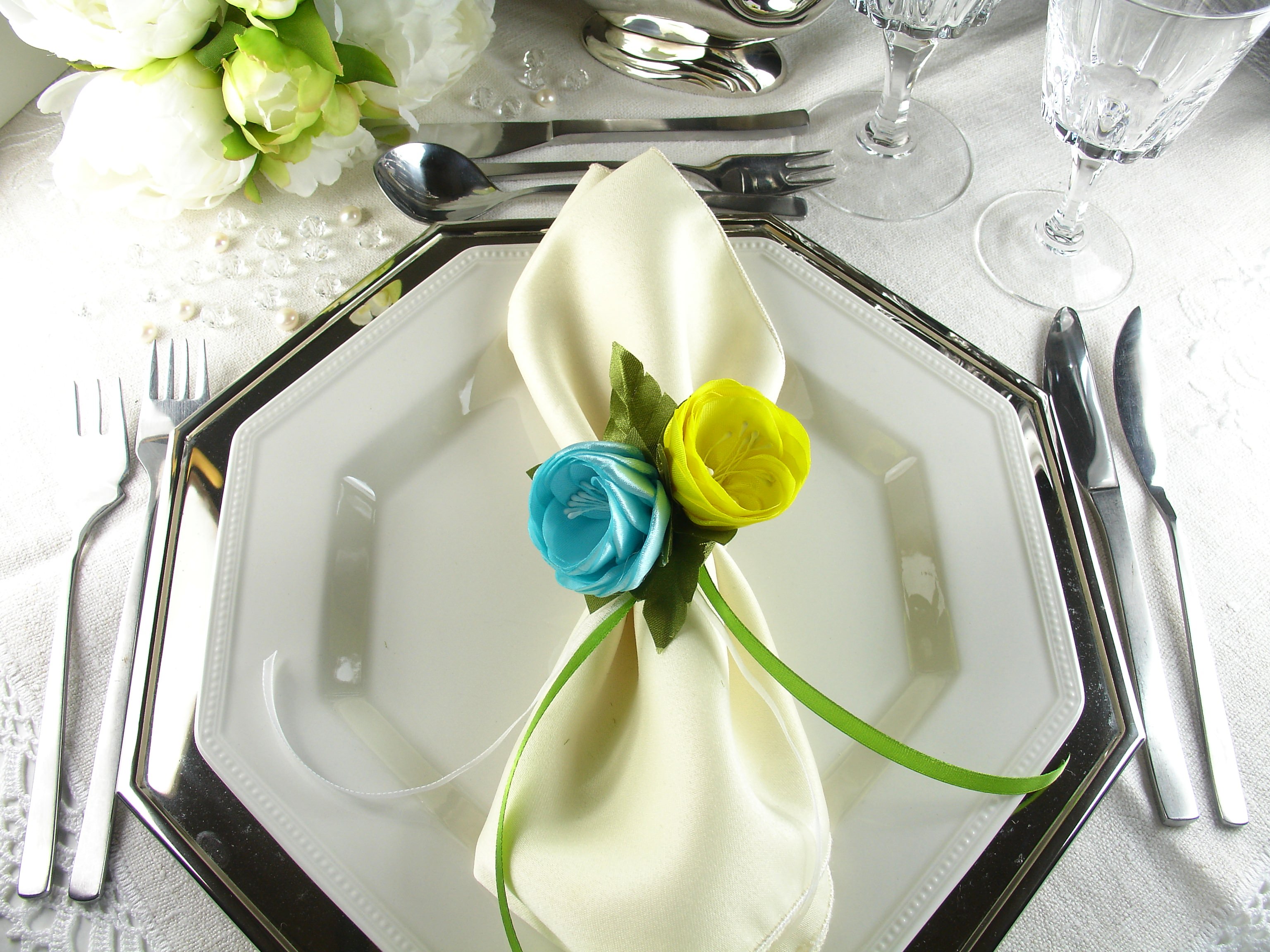 Silk Flowers as Napkin Rings