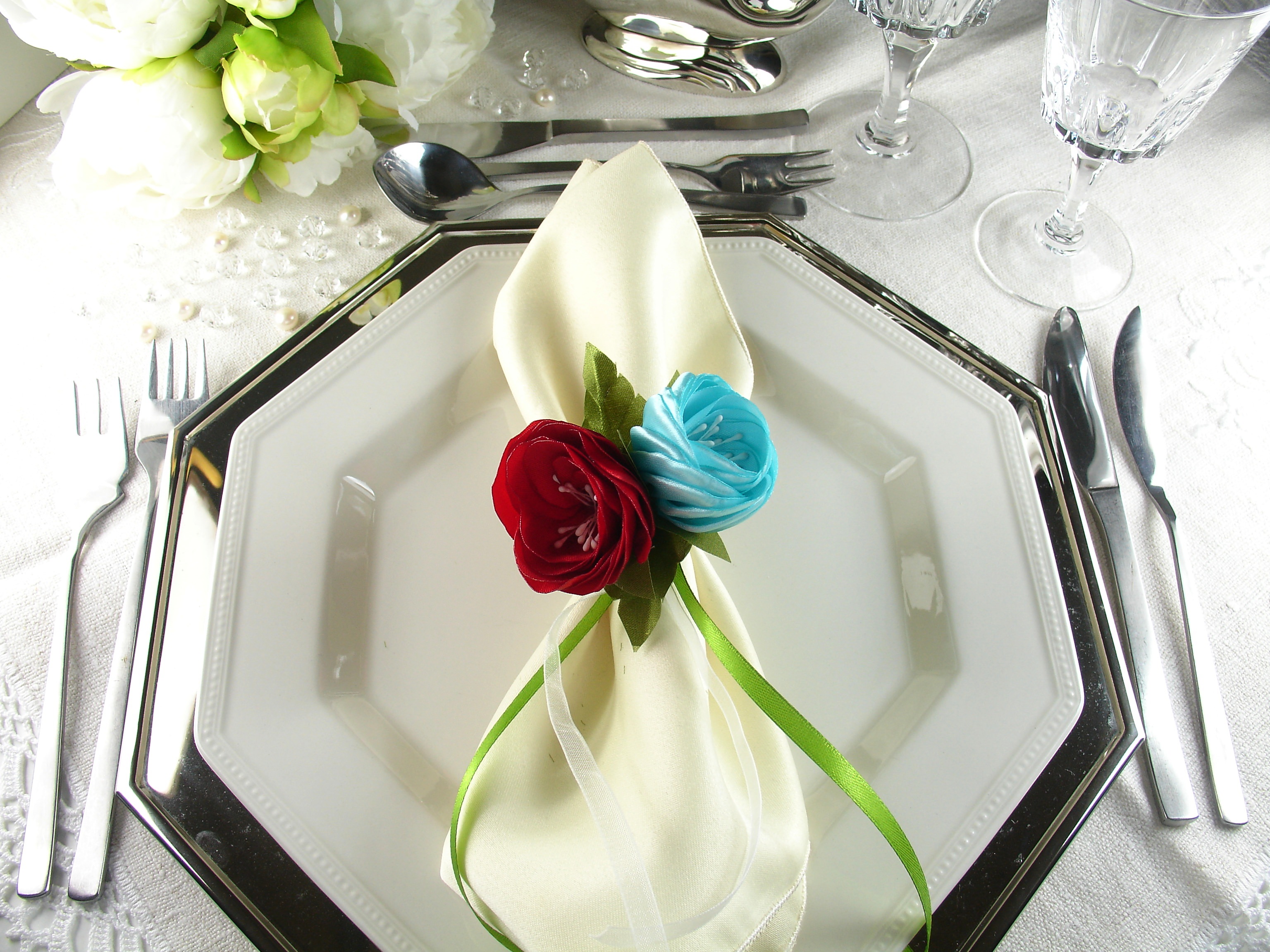 Silk Flowers as Napkin Rings