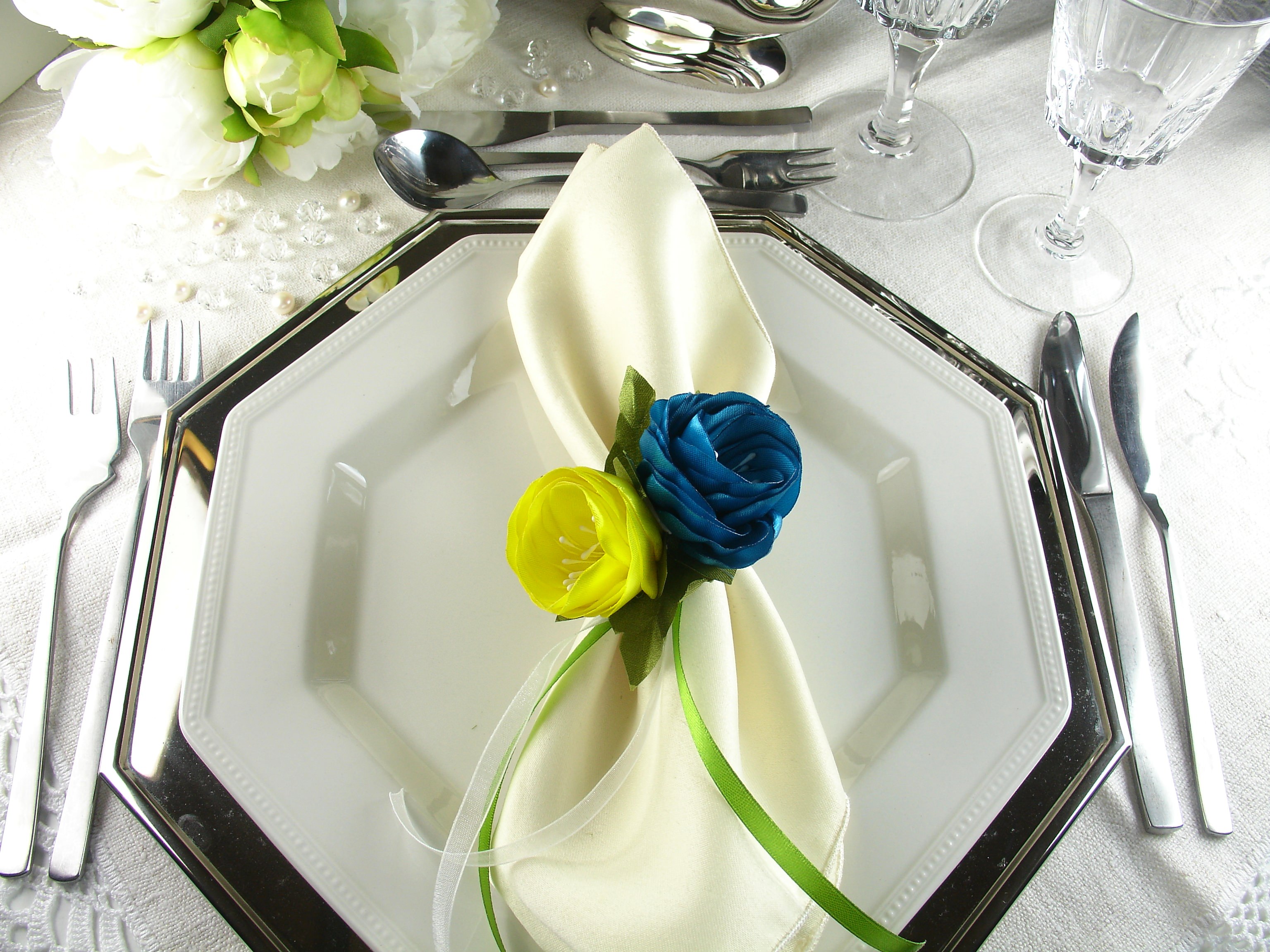 Silk Flowers as Napkin Rings