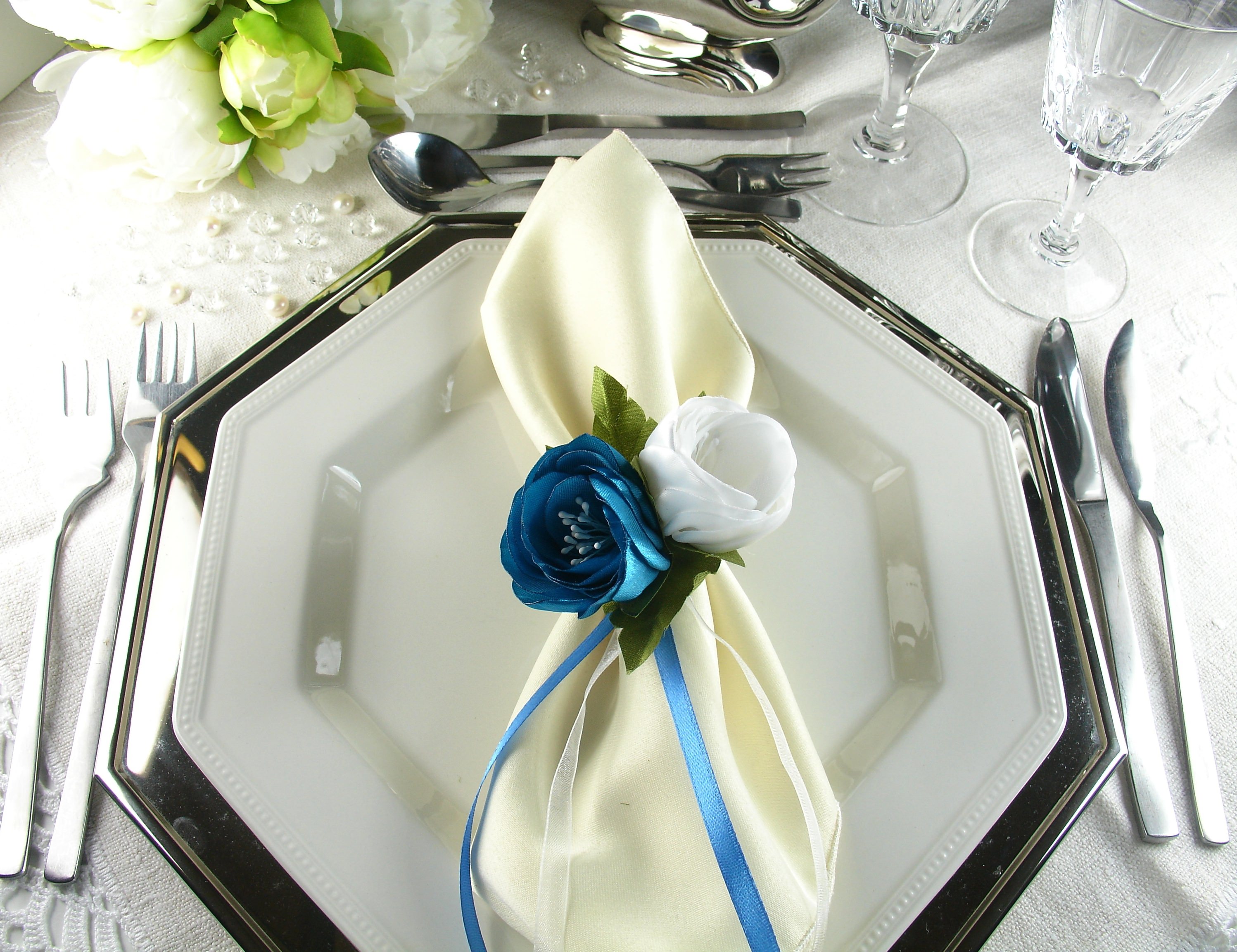Silk Flowers as Napkin Rings